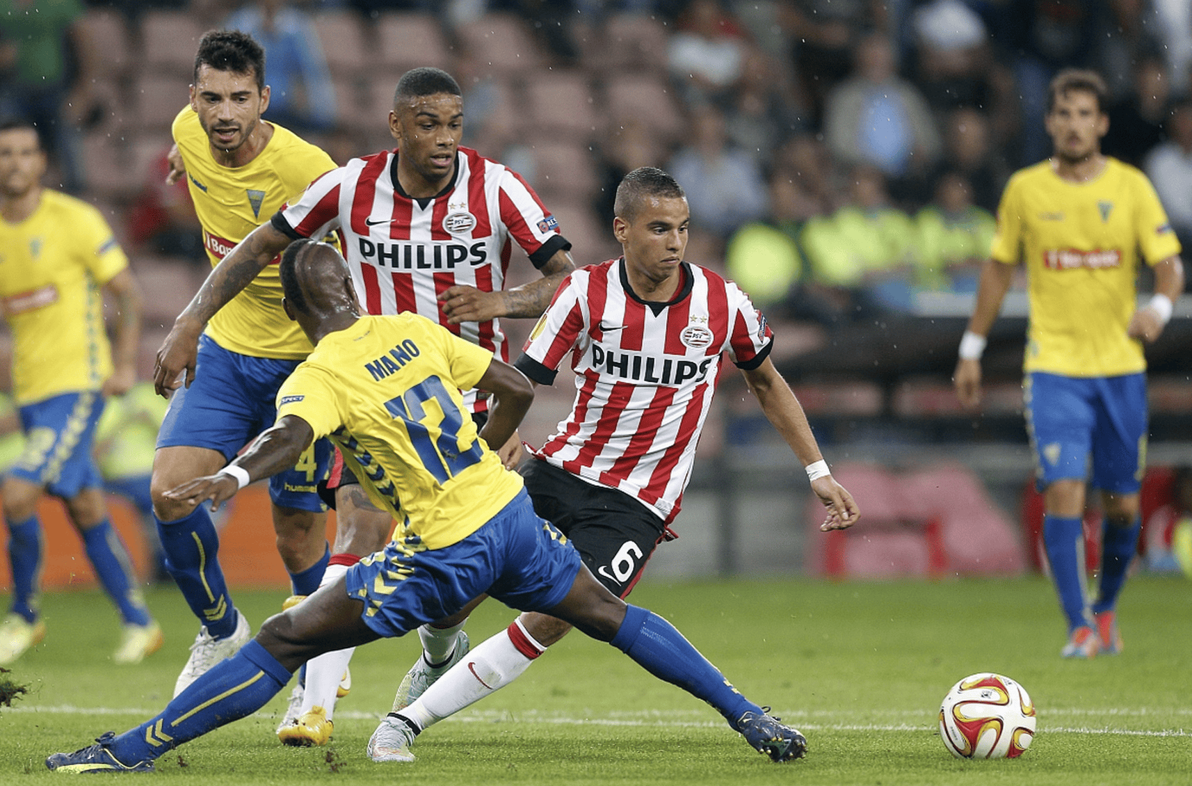 星空体育娱乐关于葡超关键时刻再迎强敌，底特律活塞扳平良机，主帅态度——球迷炸锅，资深球员宣示担当的信息